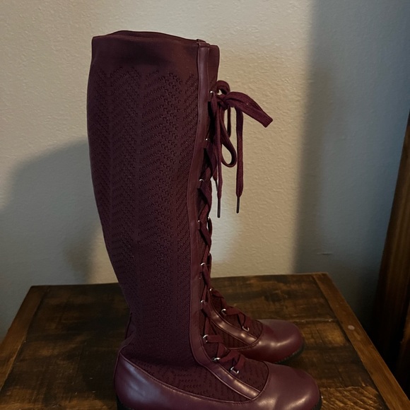 Womens Tall Boots - Picture 2 of 3